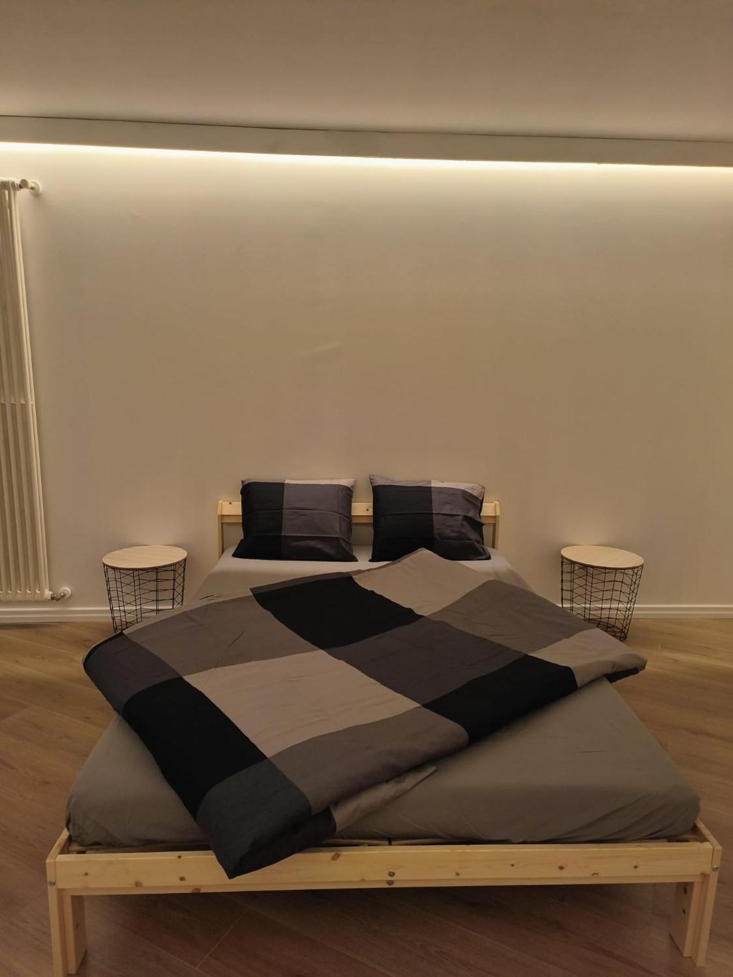 Palm Beach Loft Bissone Extérieur photo