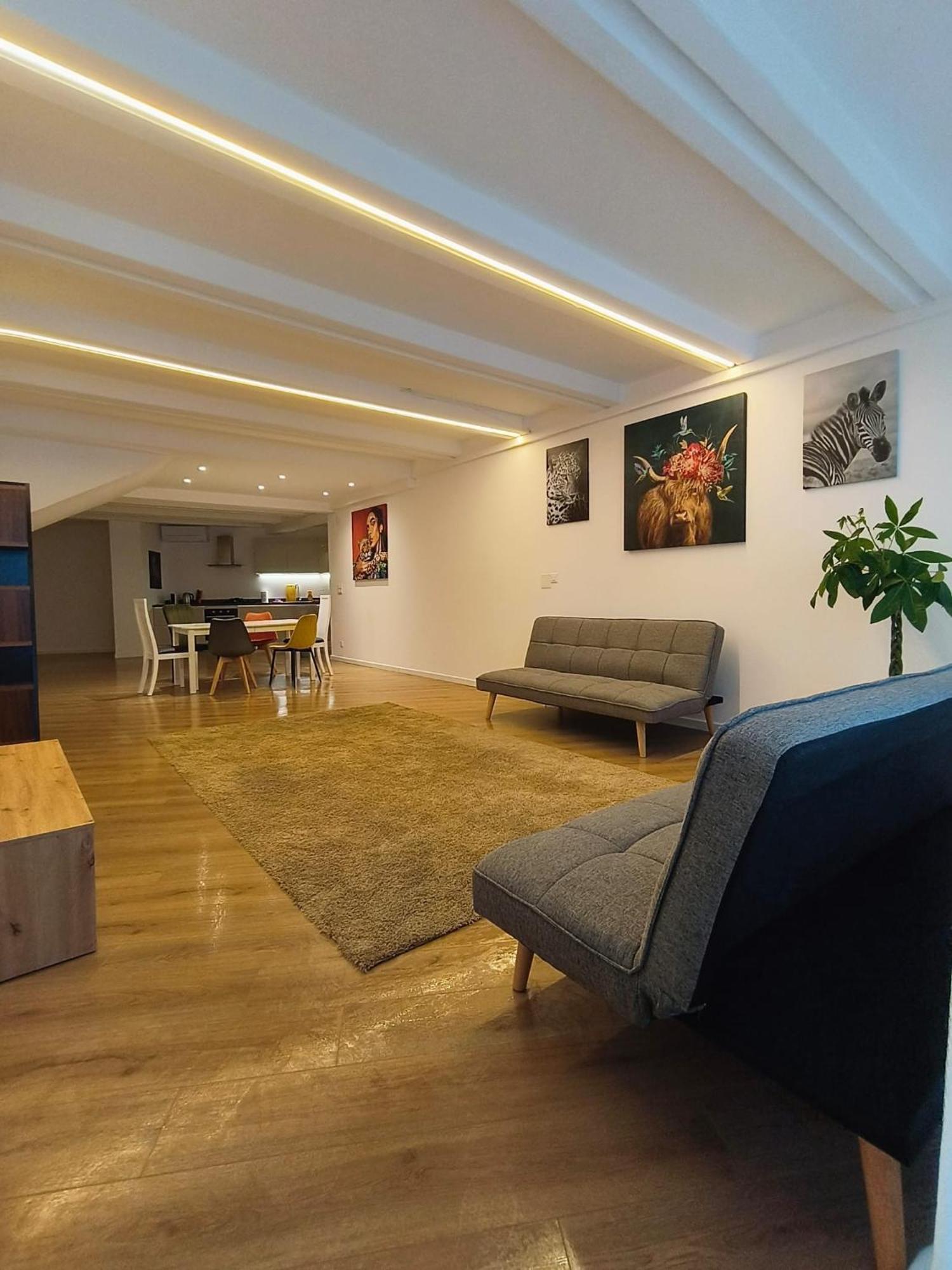 Palm Beach Loft Bissone Extérieur photo