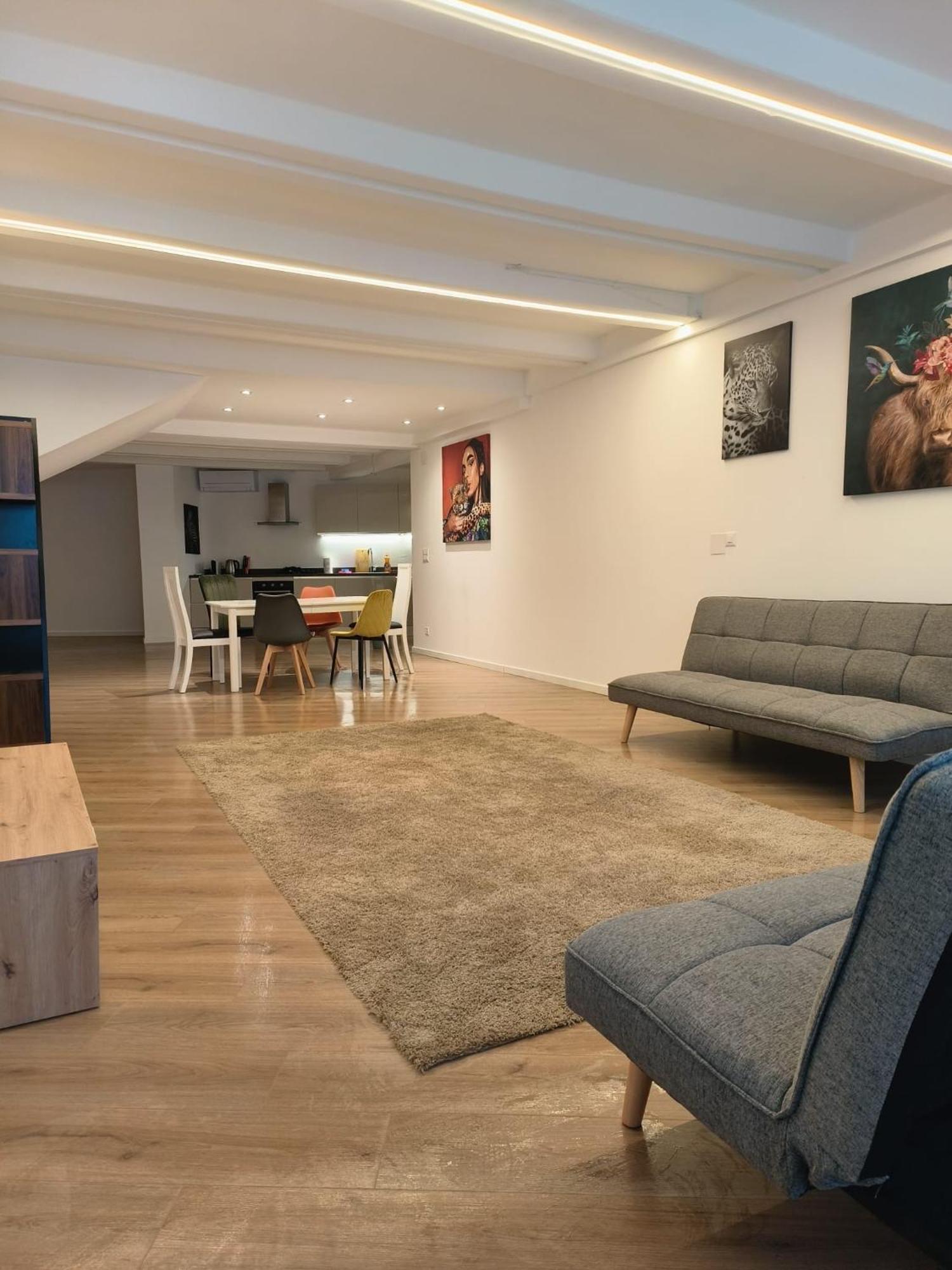 Palm Beach Loft Bissone Extérieur photo